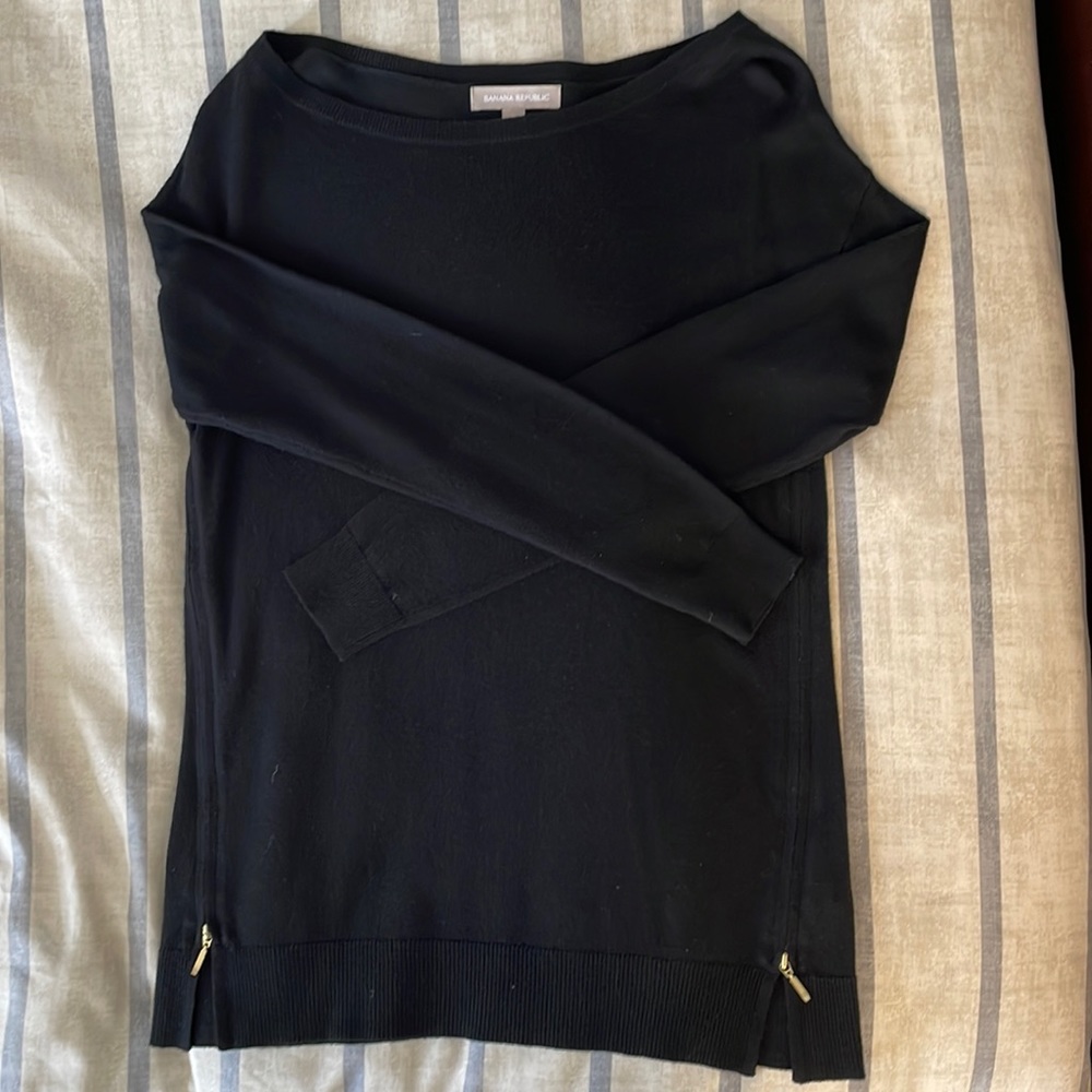 Banana Republic black sweater